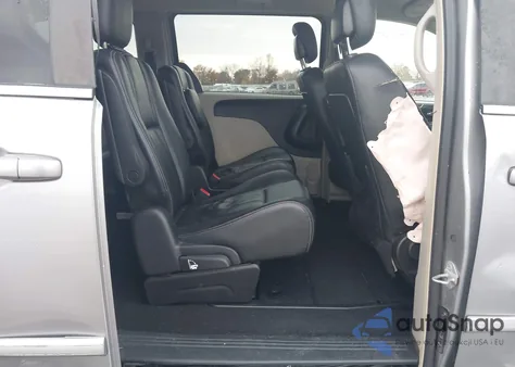 2016 Chrysler Town & Country Touring z USA, uszkodzony, nr VIN 2C4RC1BG1GR173430